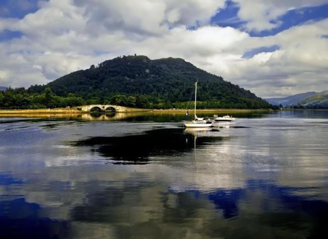 Quirky Lochside Home Inveraray Exterior foto